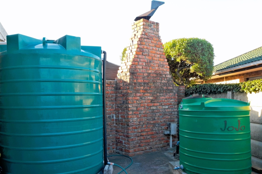 4 Bedroom Property for Sale in Walmer Downs Eastern Cape